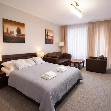 Lägenhet Diva Prywatny Z Tarasem